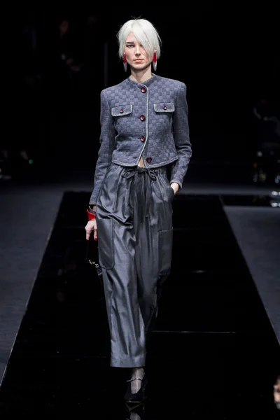 Look 44